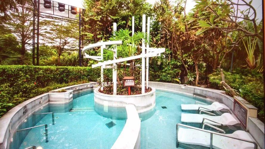 从化碧水湾温泉度假村住宿价格,广州从化碧水湾温泉门票含餐吗