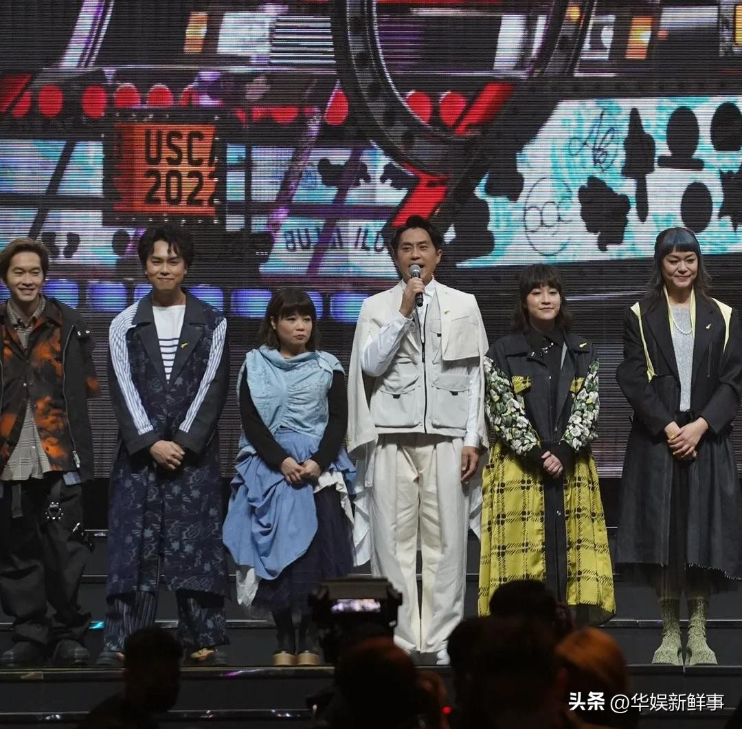 港星森美的微博之路：9年5679帖，标榜使用某手机，最终忘记密码