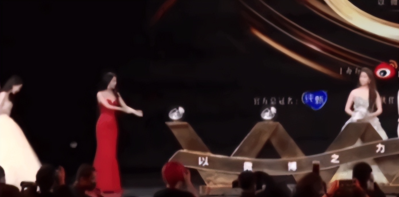 微博之夜各明星镜头,微博之夜成明星照妖镜