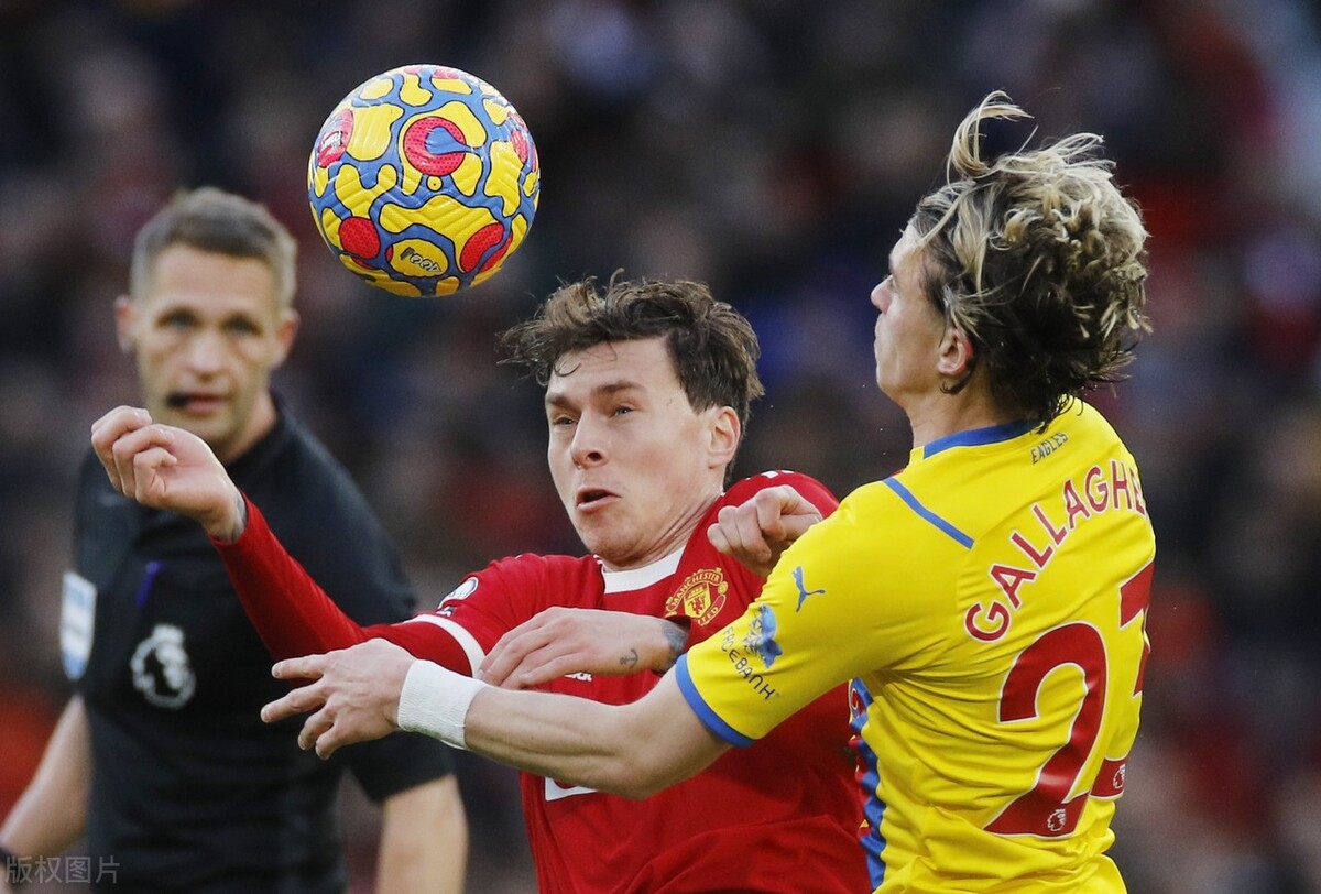 曼联0:4惨败30年来首次联赛垫底,开局两连败曼联0-4布伦特福德