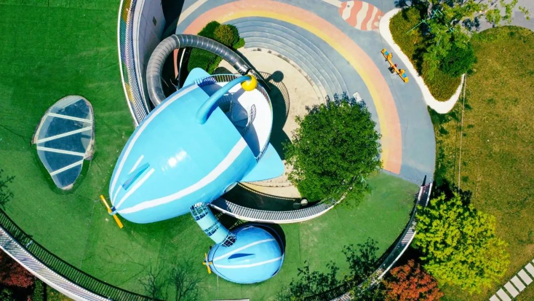 绿城兰园·灯笼鱼艇儿童乐园