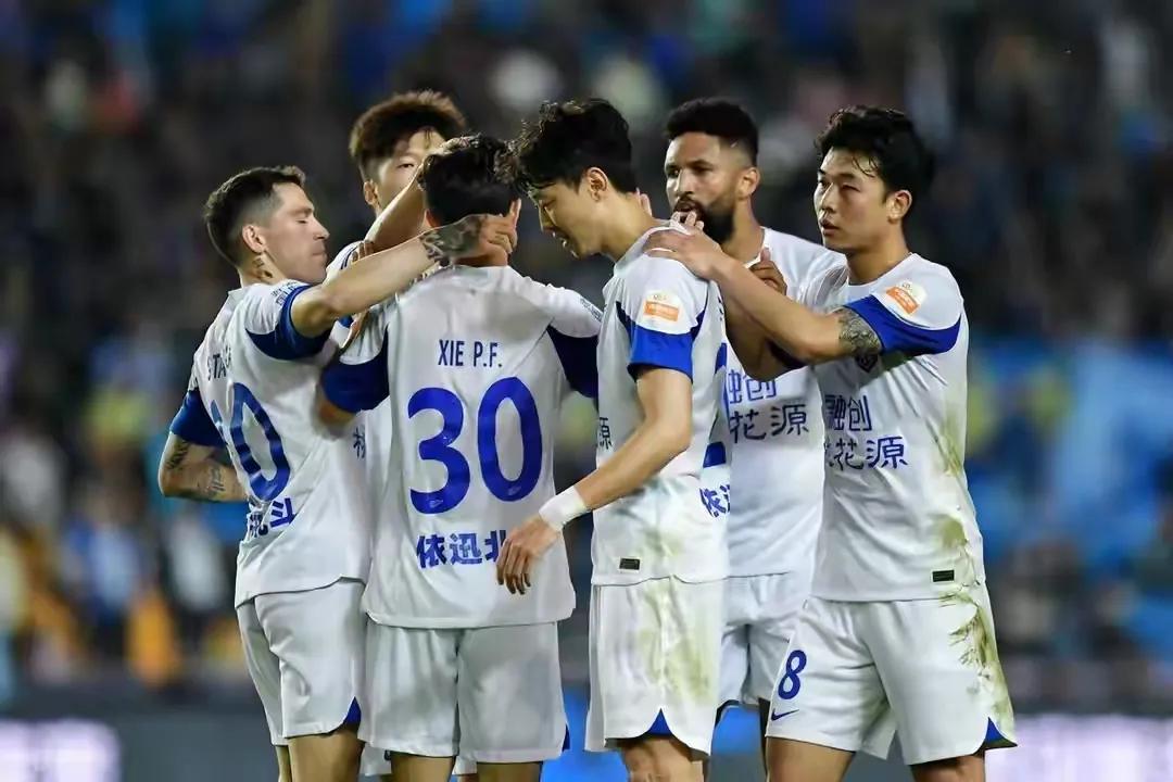 中超最新积分榜申花,国安泰山申花亚泰建业