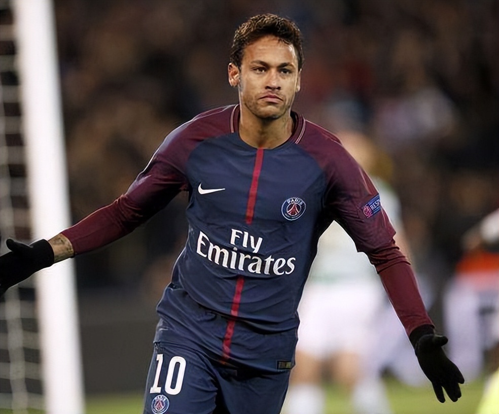 内马尔的入盟条件,需”签”巴西老乡