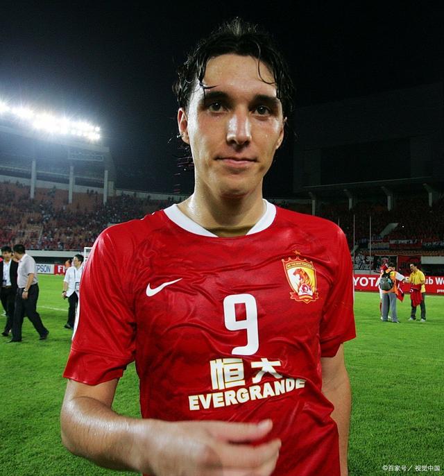 许家印创立广州恒大足球王朝,恒大许家印和王健林关系