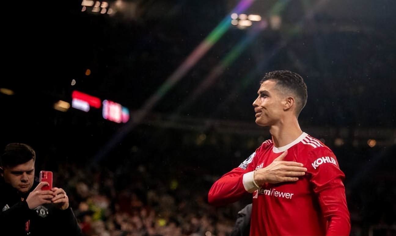 如果离开曼联c罗算好目的地了吗,c罗现在又回曼联了吗