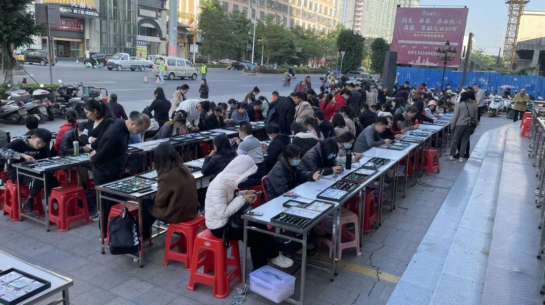 广东揭阳翡翠原石市场,平洲危料翡翠市场现状