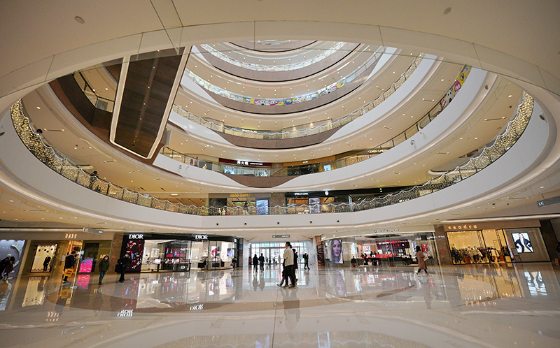 为什么百货商城化妆品都放在一楼,为什么化妆品专柜那么少