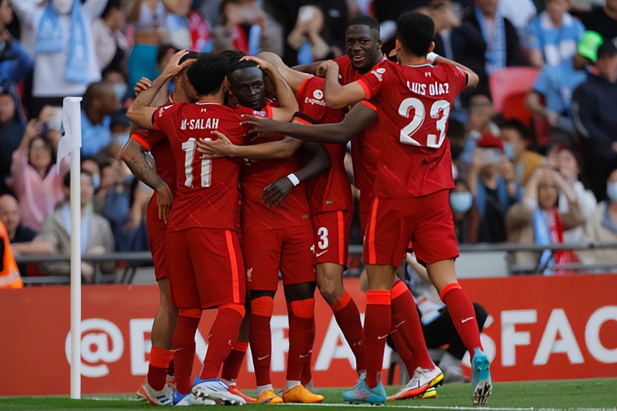 英超三支争冠队伍,英超三强争霸