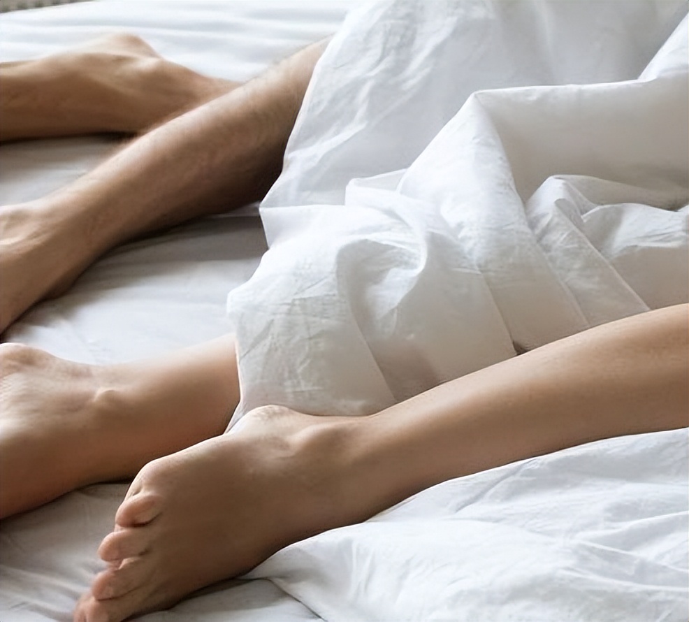 坚持裸睡的人能收获哪些好处,长期裸睡的人是什么心理