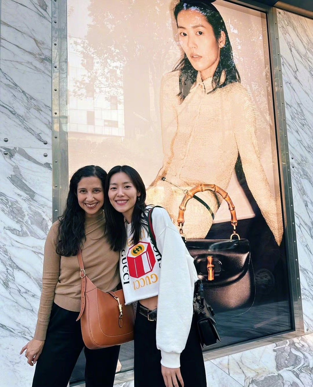 刘雯在维密走秀视频,gucci韩国大秀中国明星刘雯