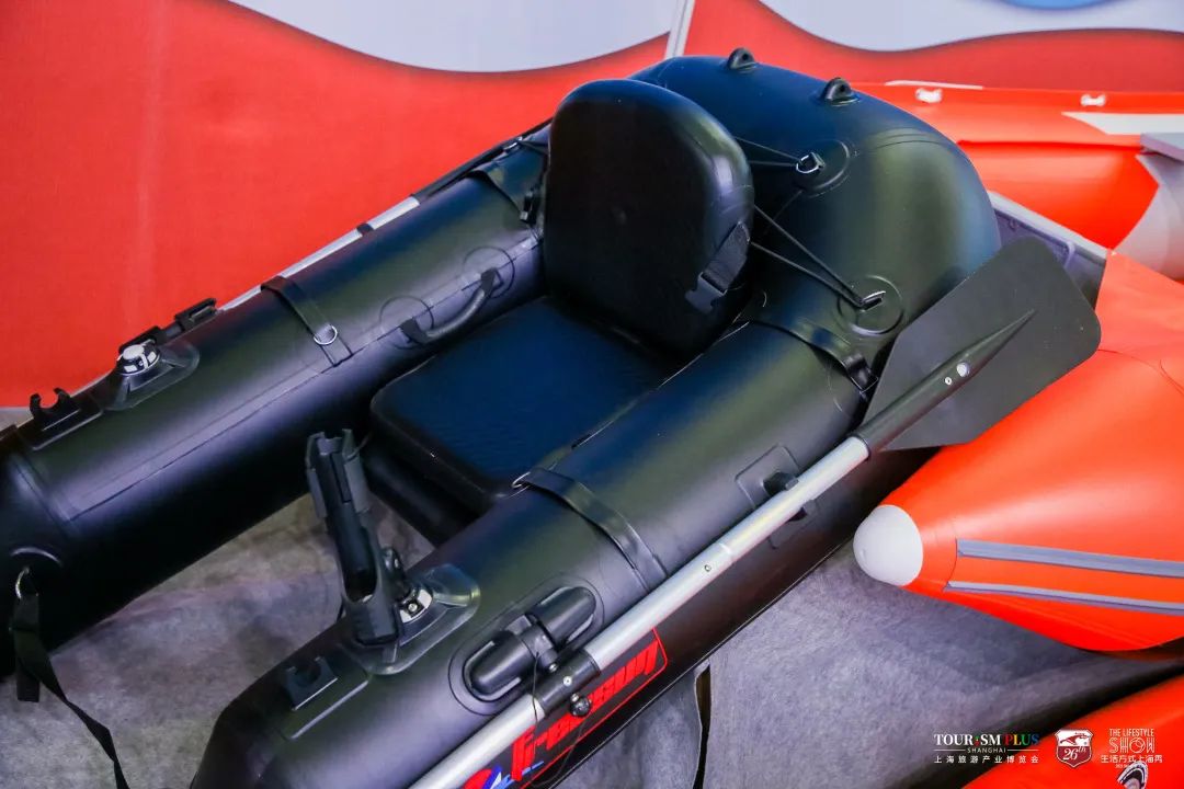 春暖三月踏青,春暖时节万物复苏