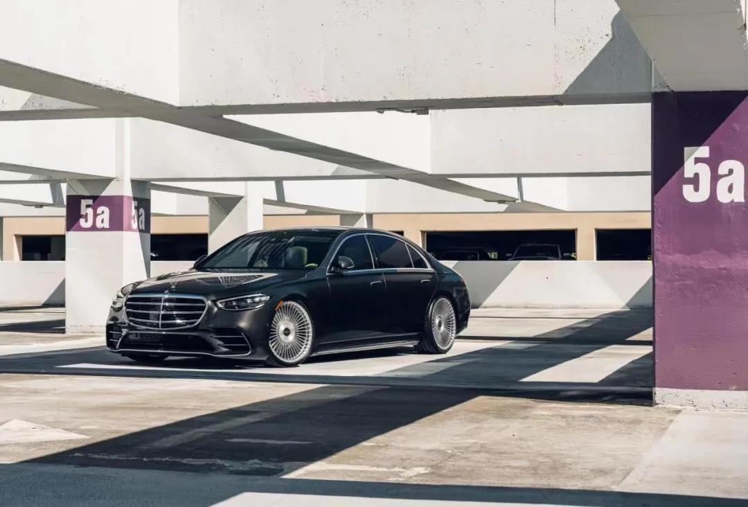 全新奔驰s400轮毂,大哥依然还是大哥