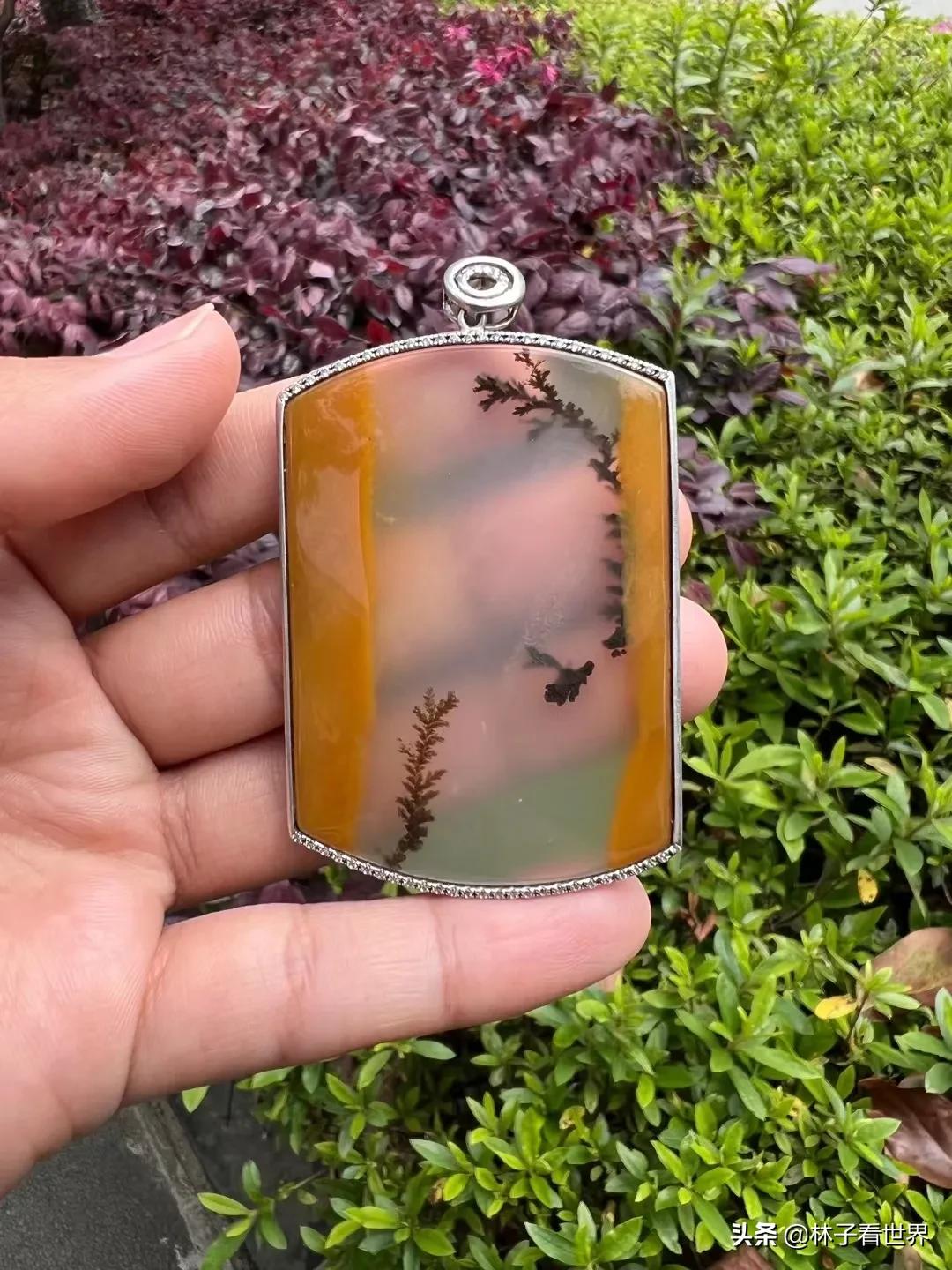 像玻璃一样透明的玉是什么玉,像玉石一样的透明瓷器