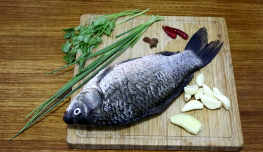 三月鲫什么时候吃,为啥不能吃三月鲫