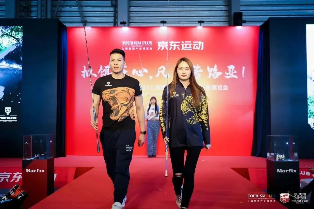 春暖三月踏青,春暖时节万物复苏