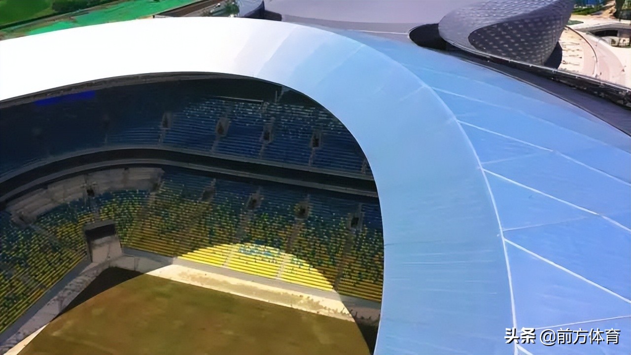 国内排名前十的专业足球场,山东黄河专业足球场效果图