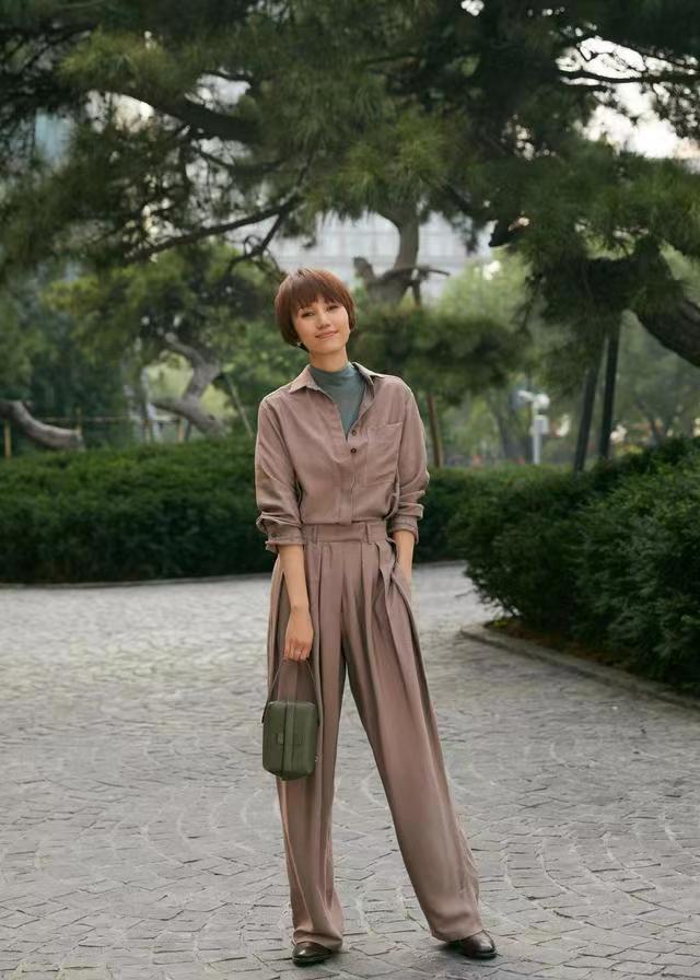 袁泉生活穿衣搭配,袁泉的百万衣橱