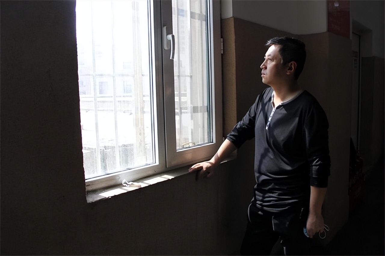 17年夫妻做4次试管终得子,2年后儿子却患癌,无奈将病母*养送**老院