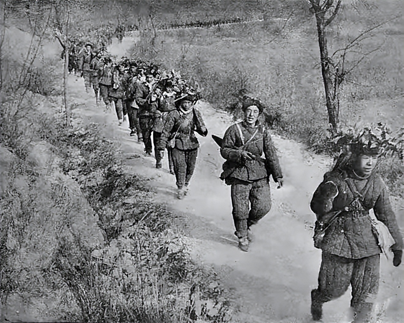 为何我国崛起势不可挡？近代史3次天佑中华，让西方阻击彻底失败