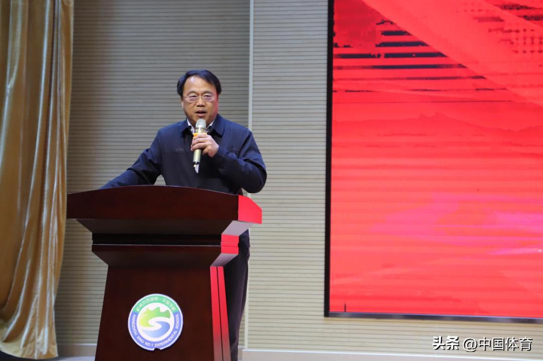 大众蹦床进校园,大众蹦床规定动作小学组