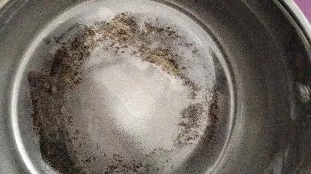 玻璃、陶瓷、塑料、不锈钢，哪种材质杯子喝水更健康？