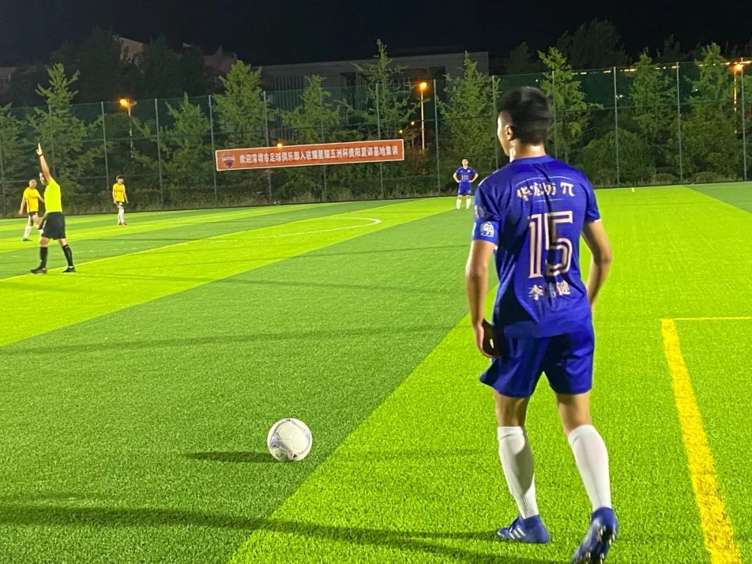 冠军奖杯的冲刺,冠军可能会迟到但永远绝不缺席