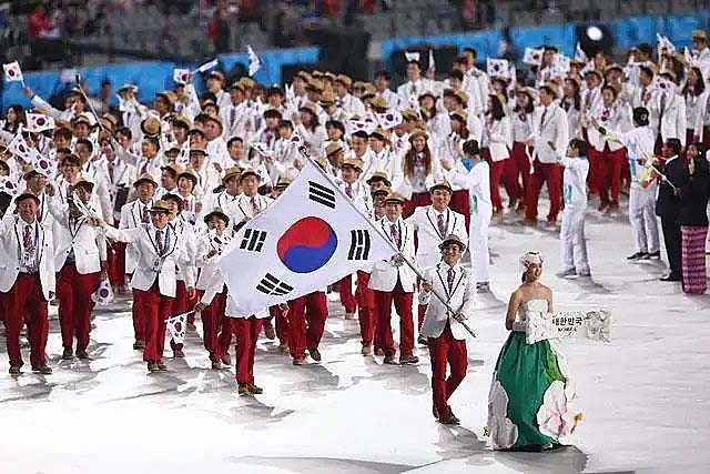 1987年女特工炸毁客机,韩国女间谍炸飞机事件