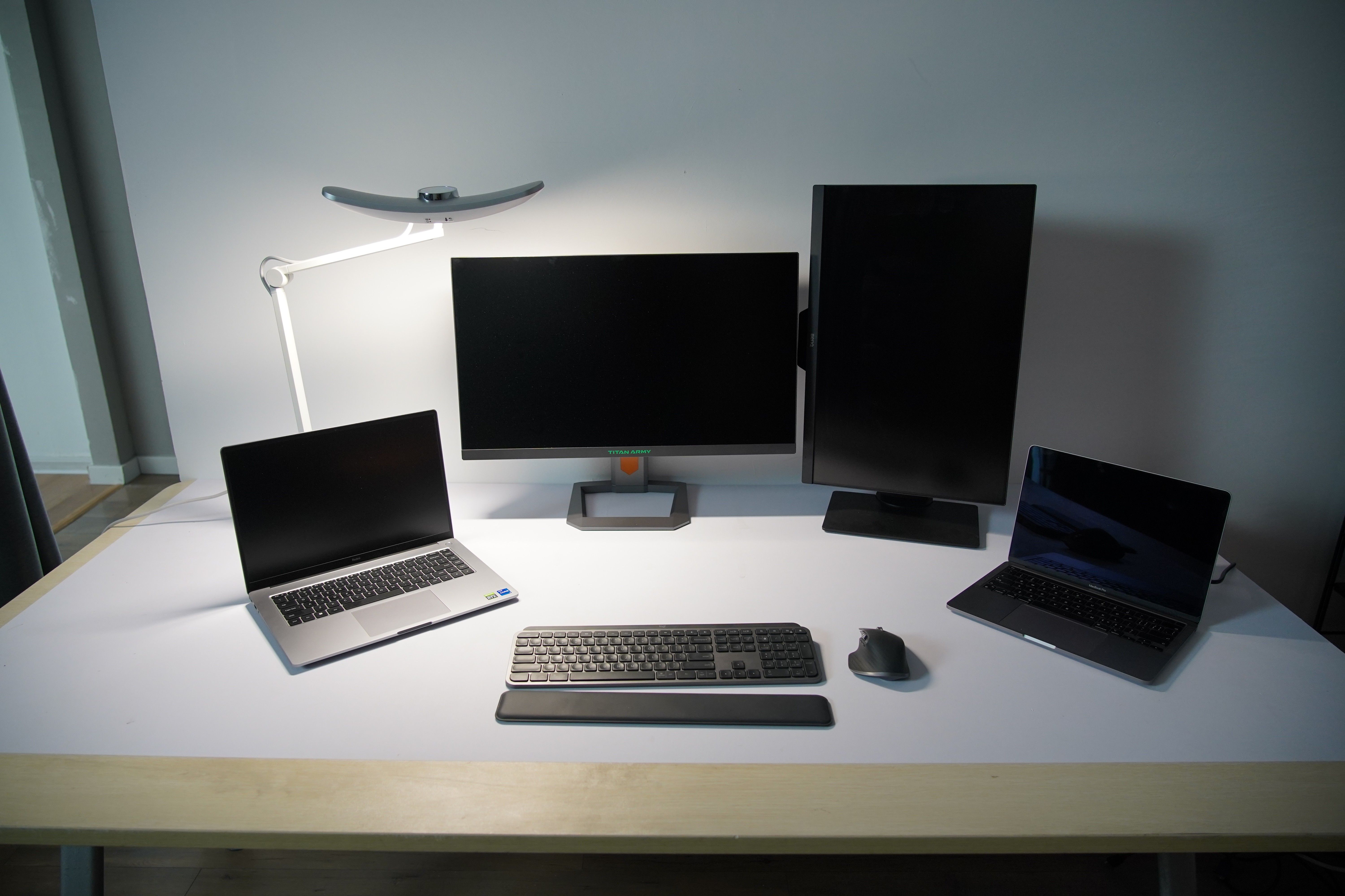 hkc32寸miniled显示器,aocminiled显示器