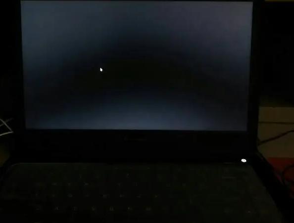 联想笔记本电源灯亮开不起机,联想笔记本无法开机电源灯不亮