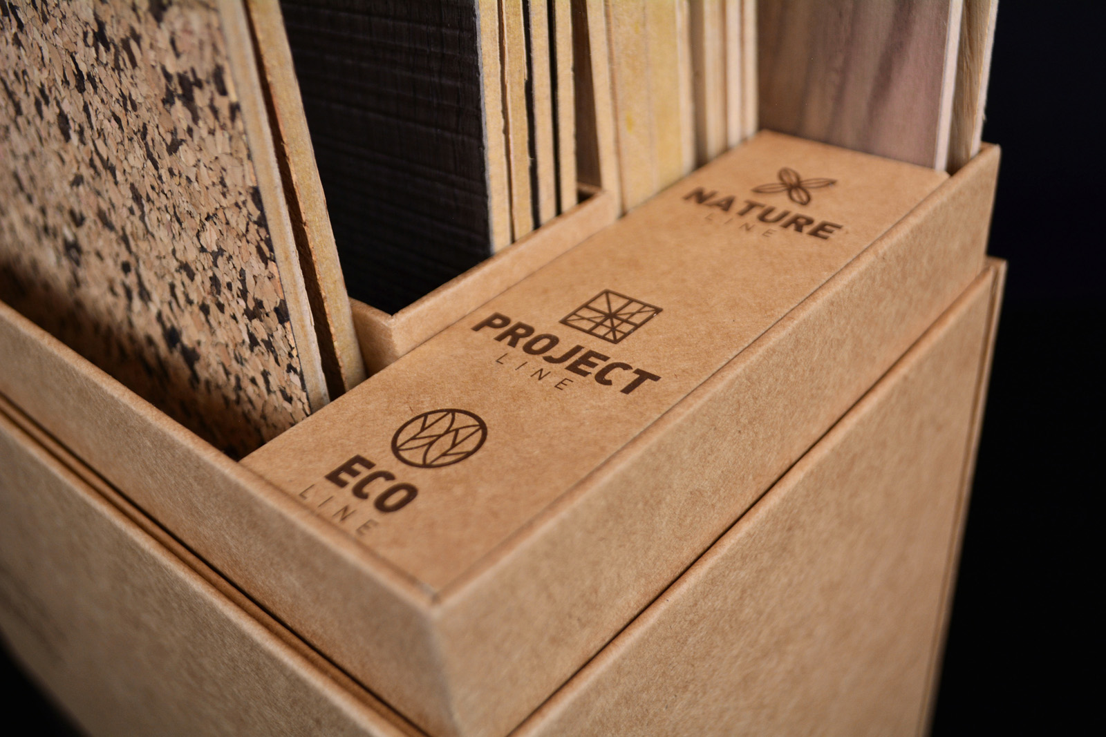 BALBINOFAUSTINO样品目录卡片盒包装设计via:sistema4