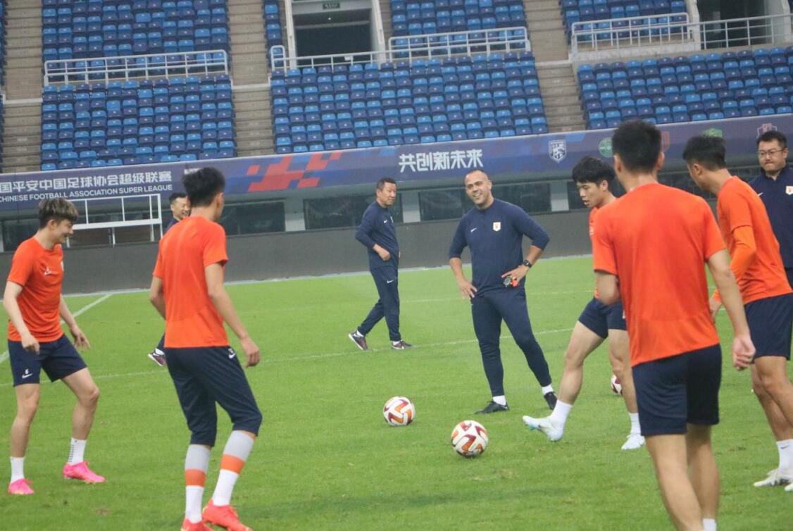 山东泰山主教练崔康熙赛后发布会,泰山队崔康熙赛后发布会