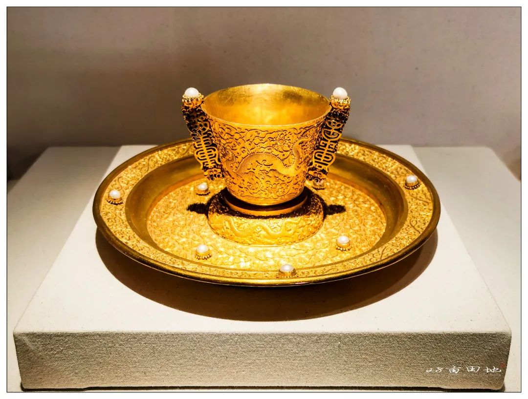 故宫600年-丹宸永固