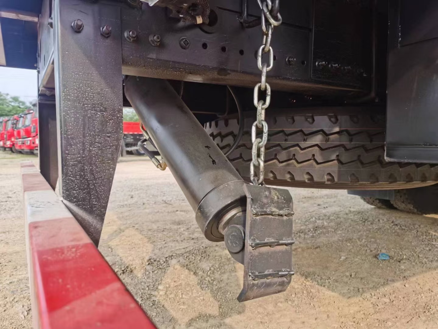 湖南最新二手8吨随车吊转让信息,二手4.2米8吨随车吊蓝牌价格