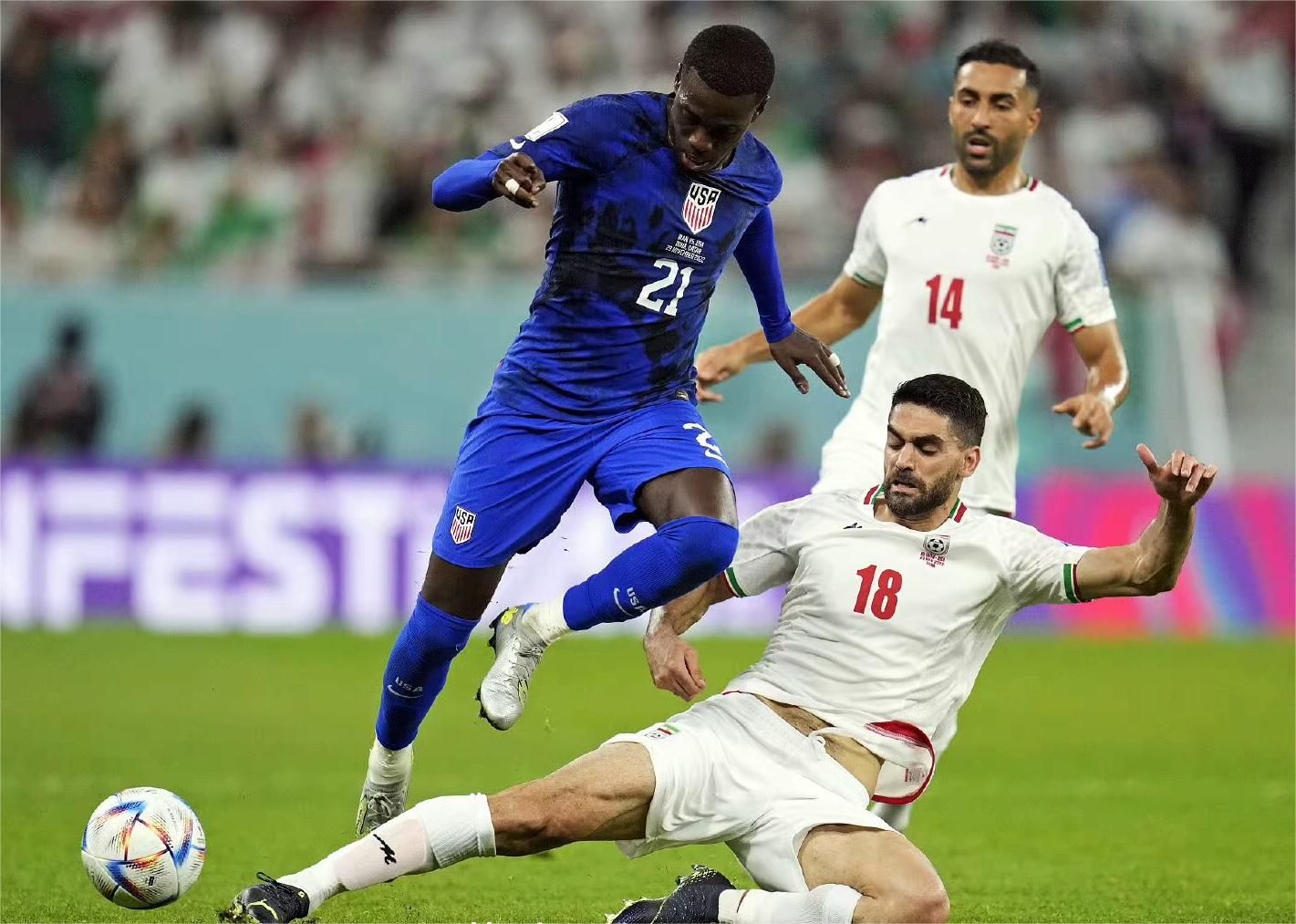 举办世界杯成本,举办世界杯是赚钱还是亏钱