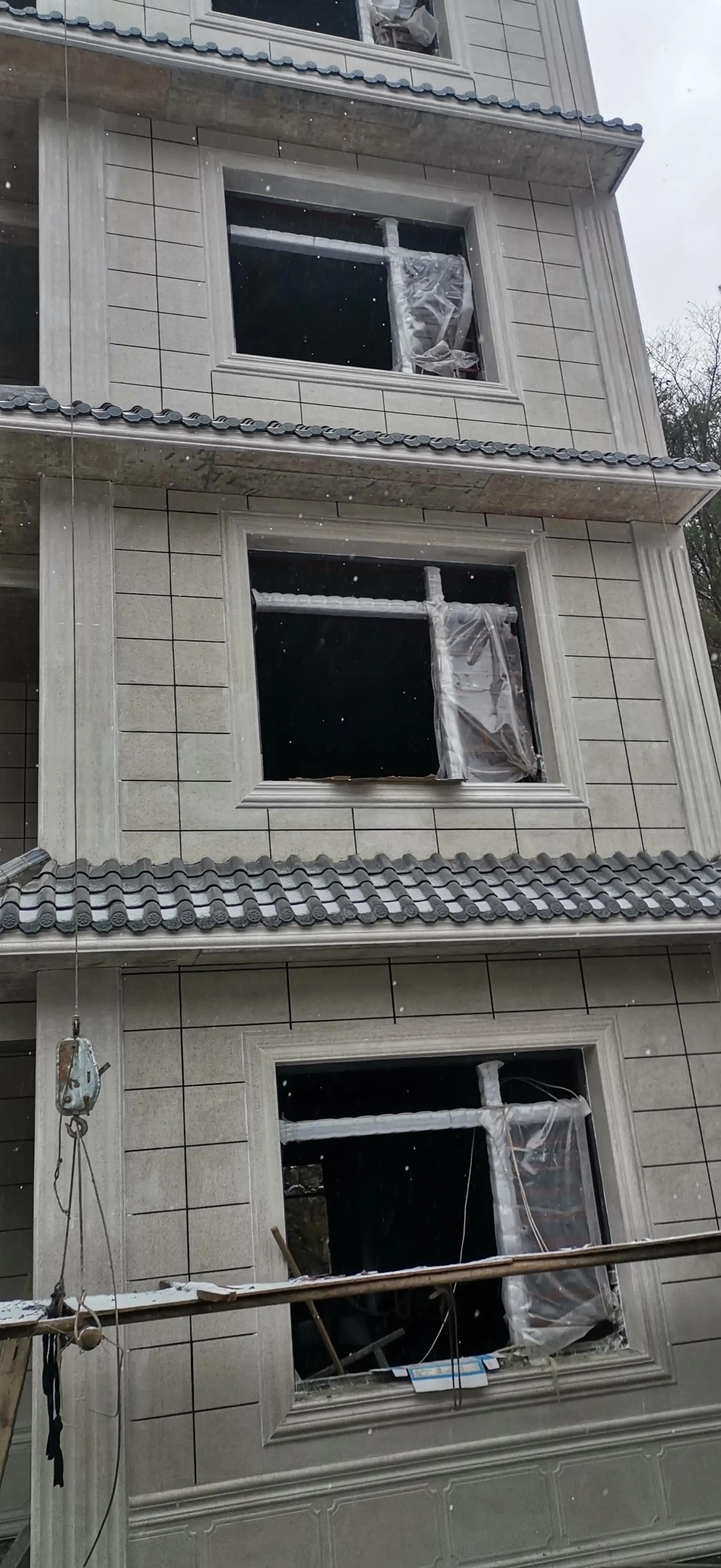 外墙瓷砖怎样贴才不会掉落,房屋装修引起外墙瓷砖掉落谁负责