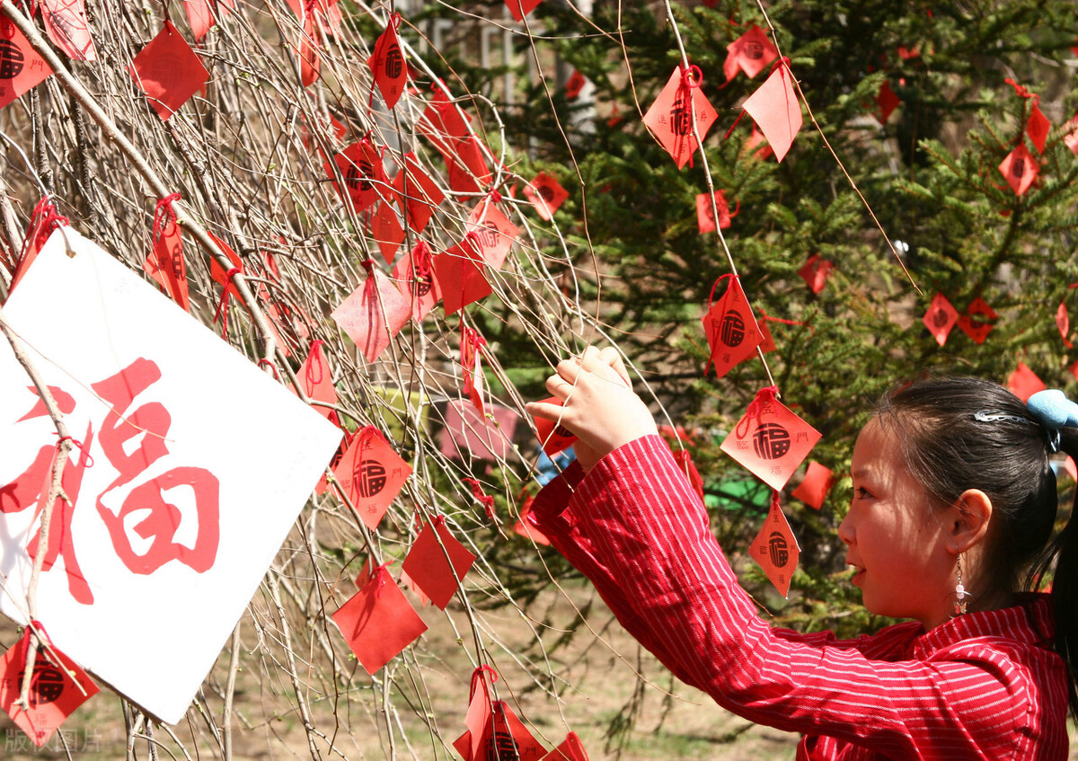 明日换甲,农村俗语“纯木换甲子,白虎好回家”,明日不下雨好吗