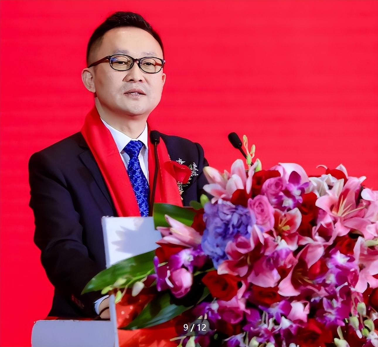 熊小川持股,熊小川身家