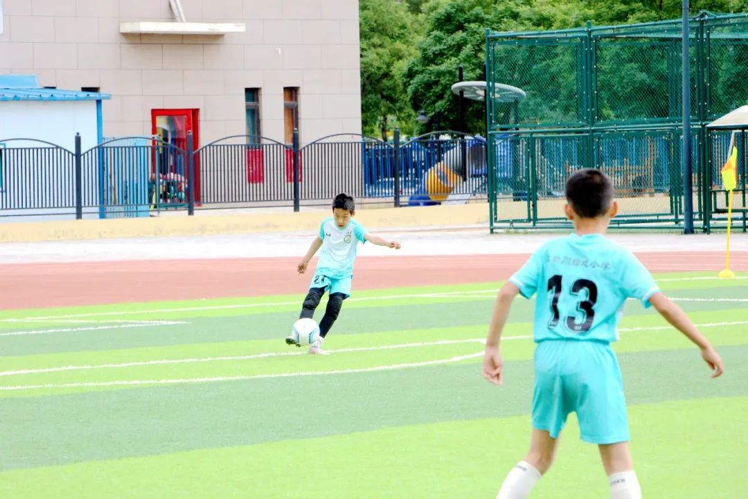 激情燃烧梦想飞扬——敕勒川绿地小学第三届“校长杯”校园足球赛暨2023年校园足球班级联赛开幕啦