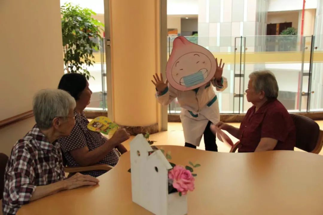 女孩骨灰被卖配阴婚背后，她们这么说……