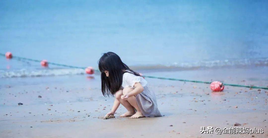 孩子在学校尿裤子了怎么开导,7岁尿裤子的孩子怎么教育