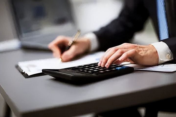 从事财务会计工作我具备的优势,为什么会选择财务会计这个岗位