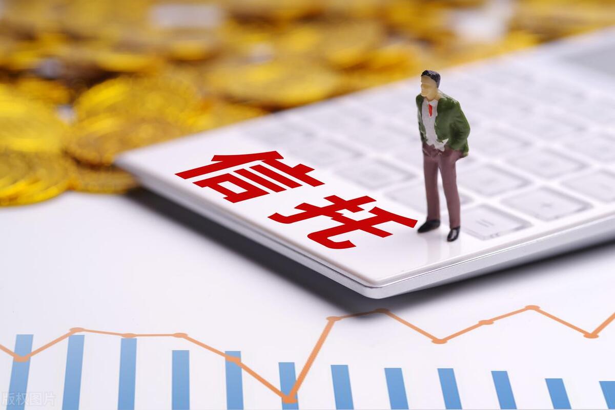 私撬保险柜抢公章,偷公章商战