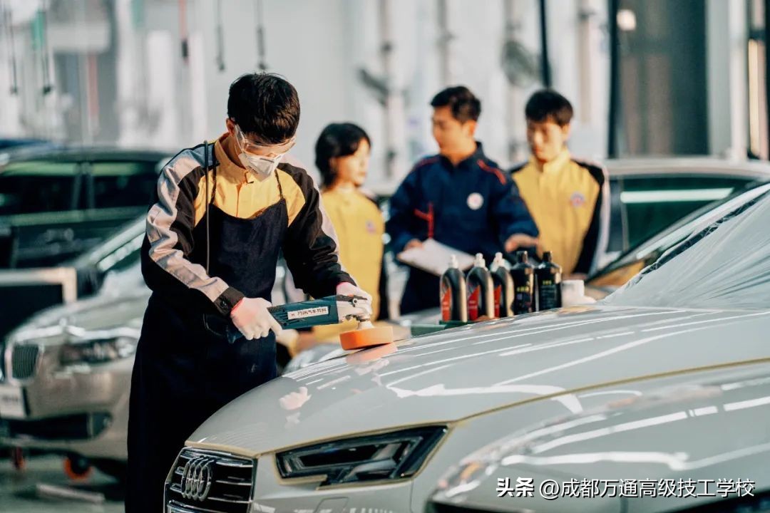 2024年开汽车美容店前景如何,想开一个汽车美容店需投资多少钱