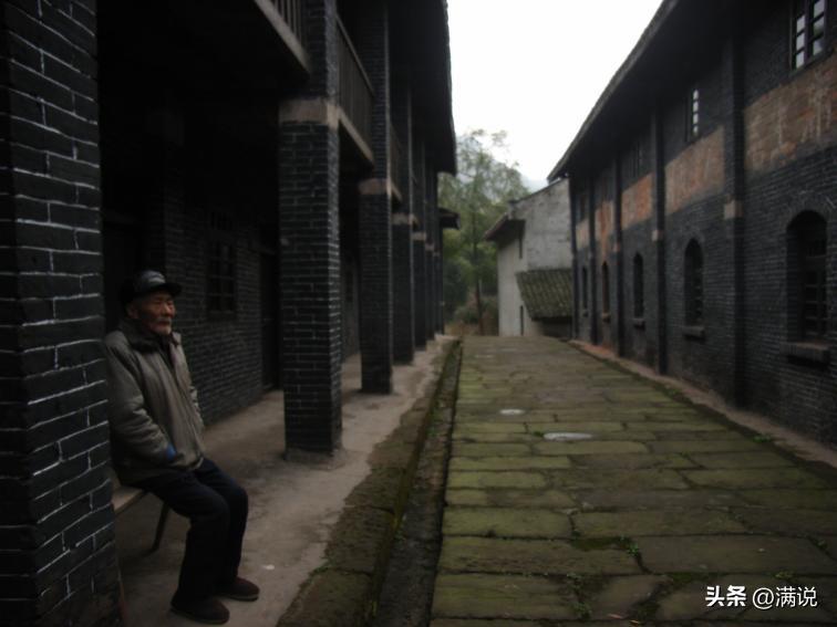 苏式园林别墅农村自建效果图,苏式民居玻璃窗效果图