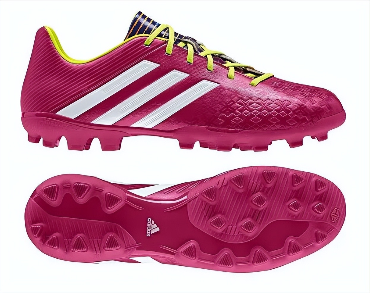 入门新手应该选什么足球鞋,孩子的鞋买牌子的还是一般的