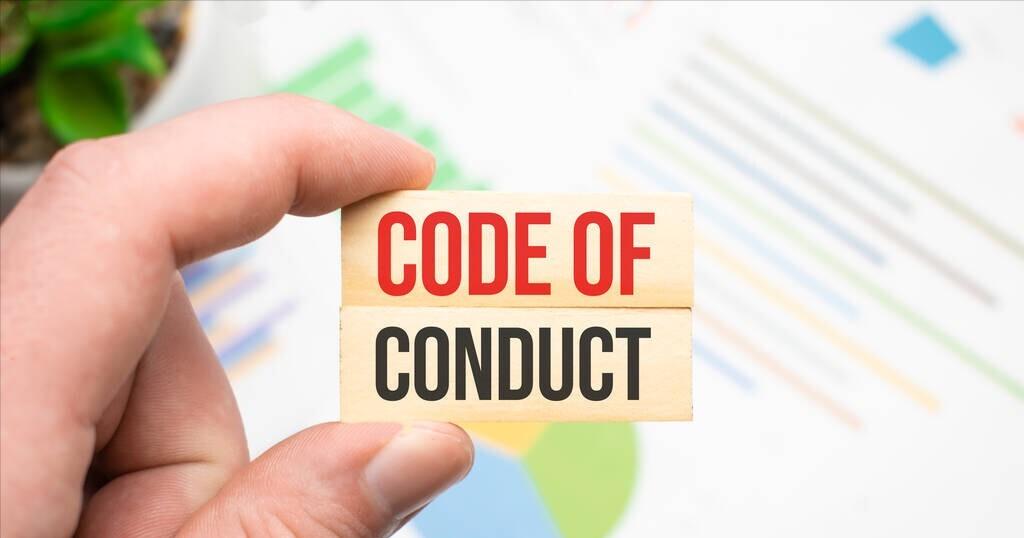 精神分裂是灵魂伤害吗,精神分裂是属于双重人格吗