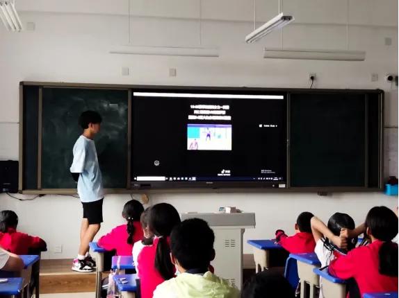 支教为人民服务,真情支教潜心育人