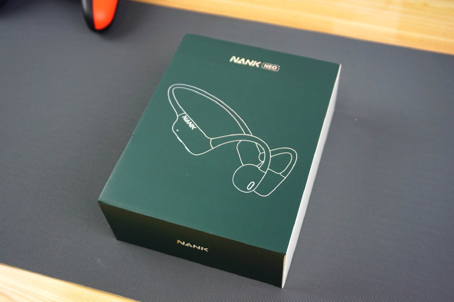 几十块钱的骨传导耳机是智商税吗,300元骨传导的耳机性能