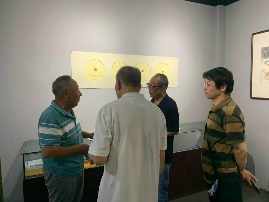 刀情墨趣浓画意诗情厚——安多民“刀情墨趣”艺术展成功举办