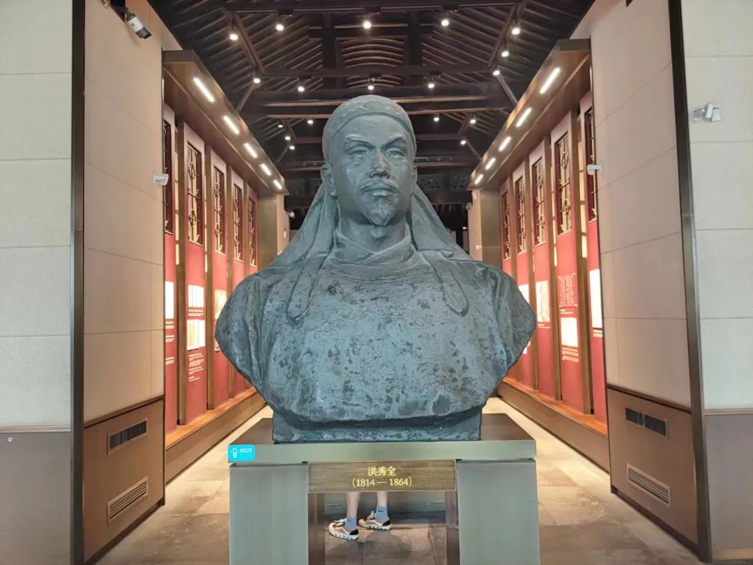 旧时王谢堂前燕出自南京吗,六朝古都旧时王谢堂前燕